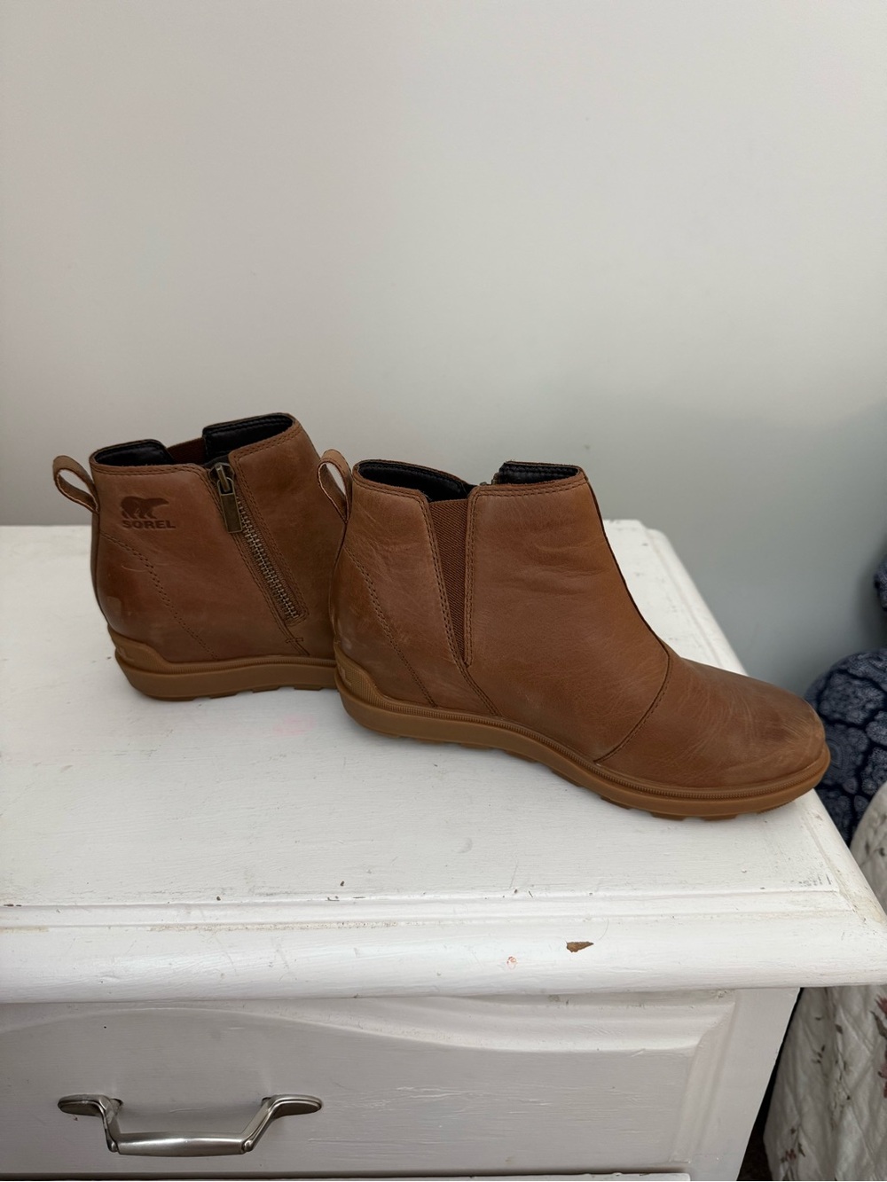 Sorel Tan Leather Ankle Booties with Side Zip